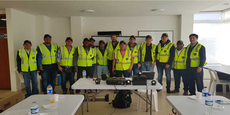 Capacitaciones y Certificaciones Fluid Containment Capacitaciones y Certificaciones Fluid Containment